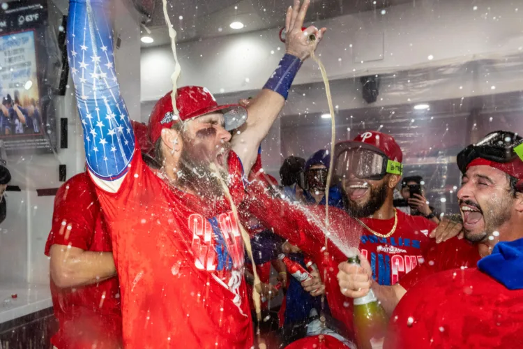 Phillies survive 'living hell' of final week